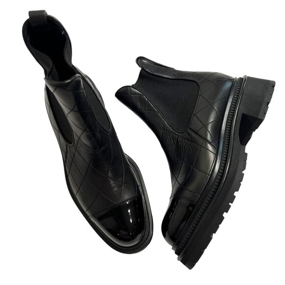 Chanel Quilted Chelsea Short Boots Patent Toe in Black Leather - Picture 1 of 8
